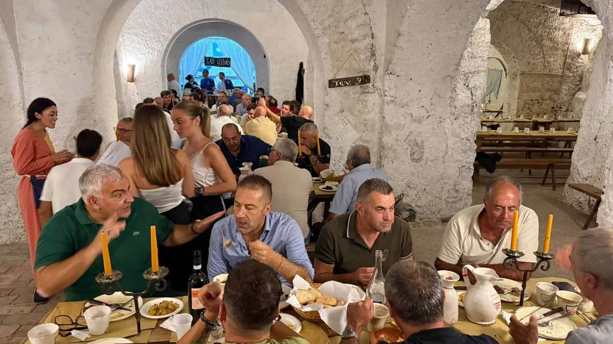 Ortana, partenza super e presentazione da applausi: entusiasmo in crescita