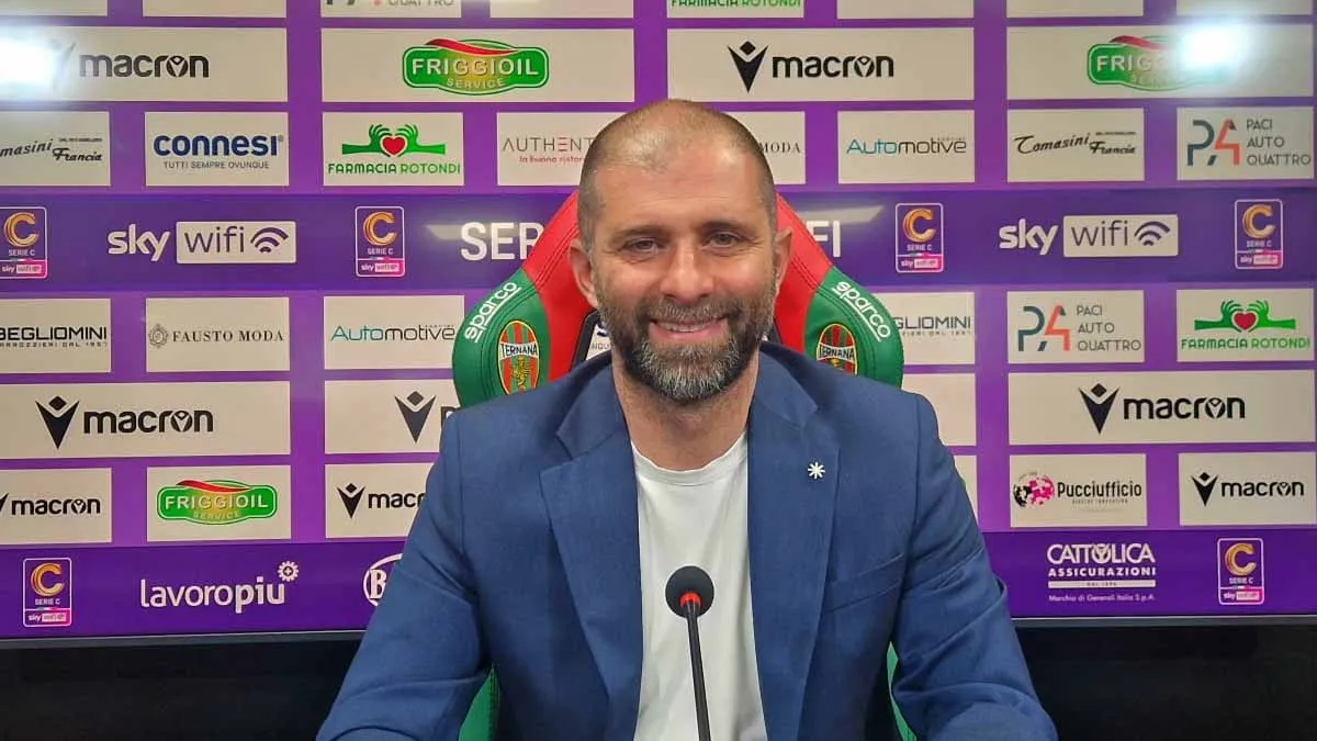 Ternana, ancora 3-4 rinforzi: Mammarella cerca anche un esterno